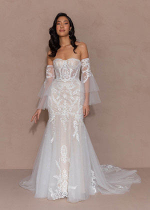 Ivory Embroidered Lace Tulle Enchanting Wedding Dress With Nude Lining
